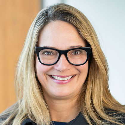 Sabina McBride headshot
