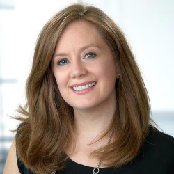Angela Lubben headshot
