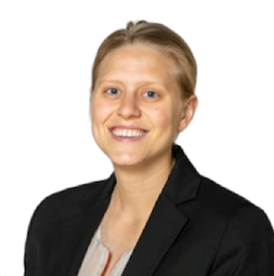 Emma Golen headshot